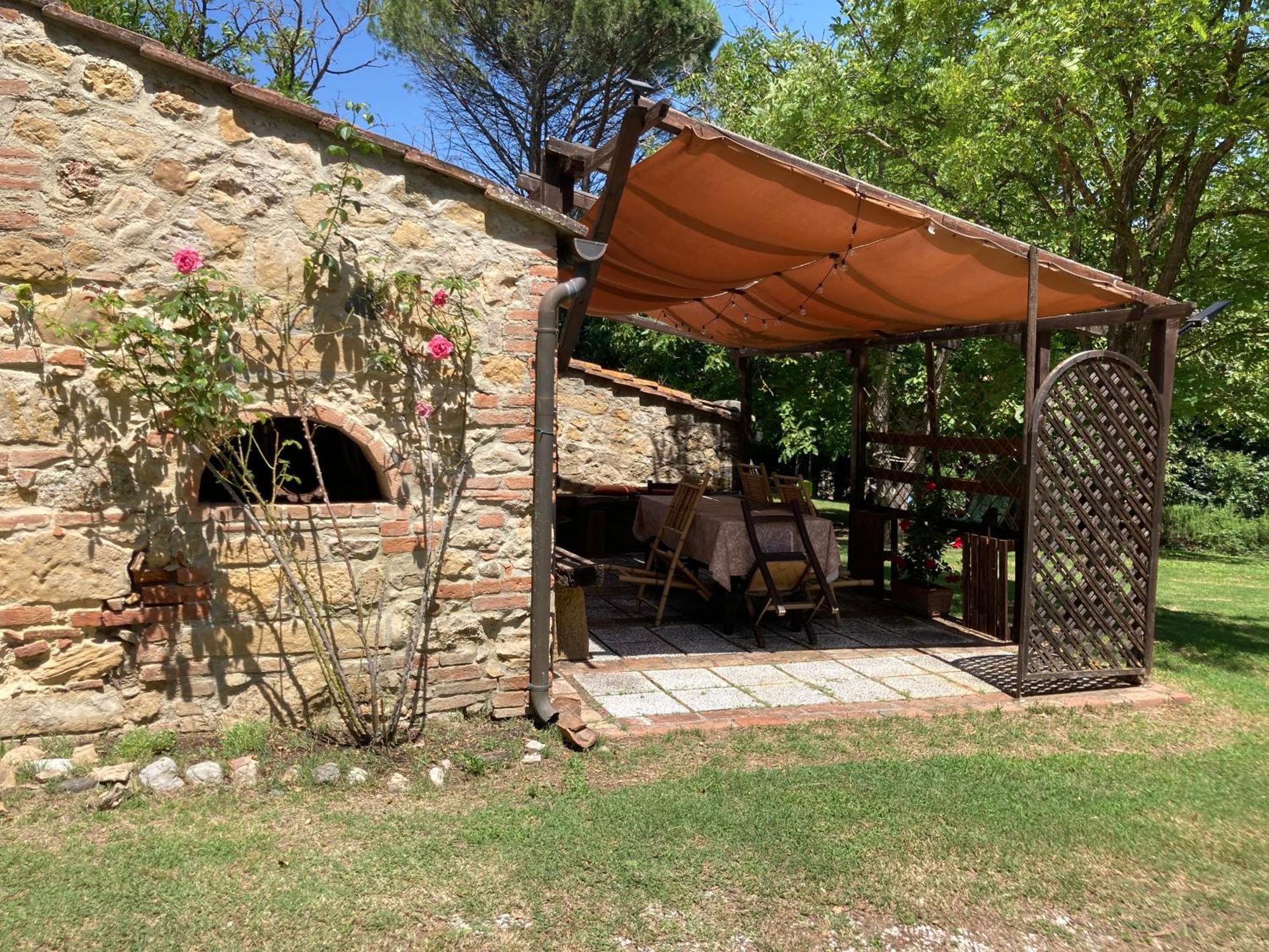 Agriturismo Le Colline Montescudaio Luaran gambar